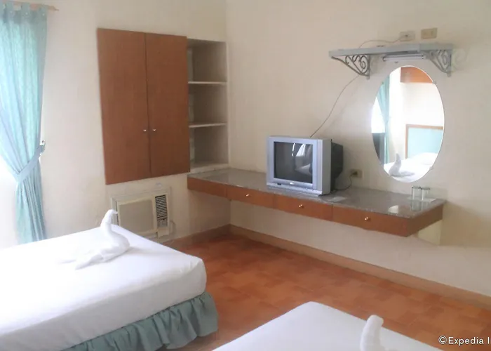 Taft Tower Hotel 2*